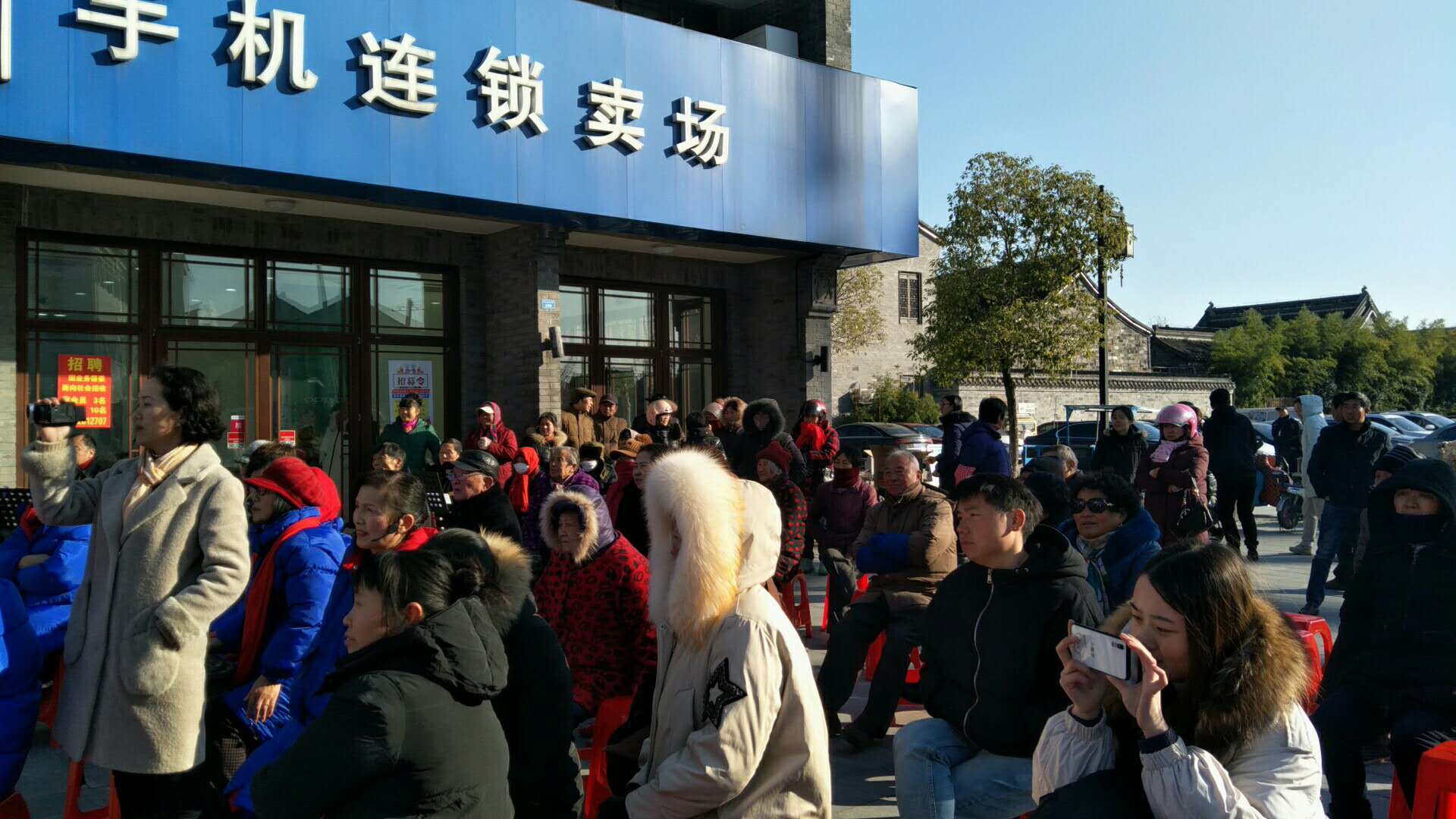 观众照.png