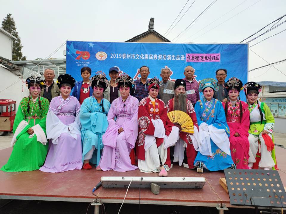 合影.jpg