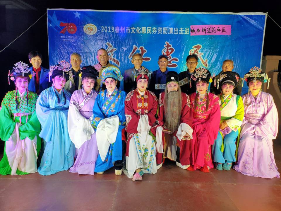 合影1.jpg