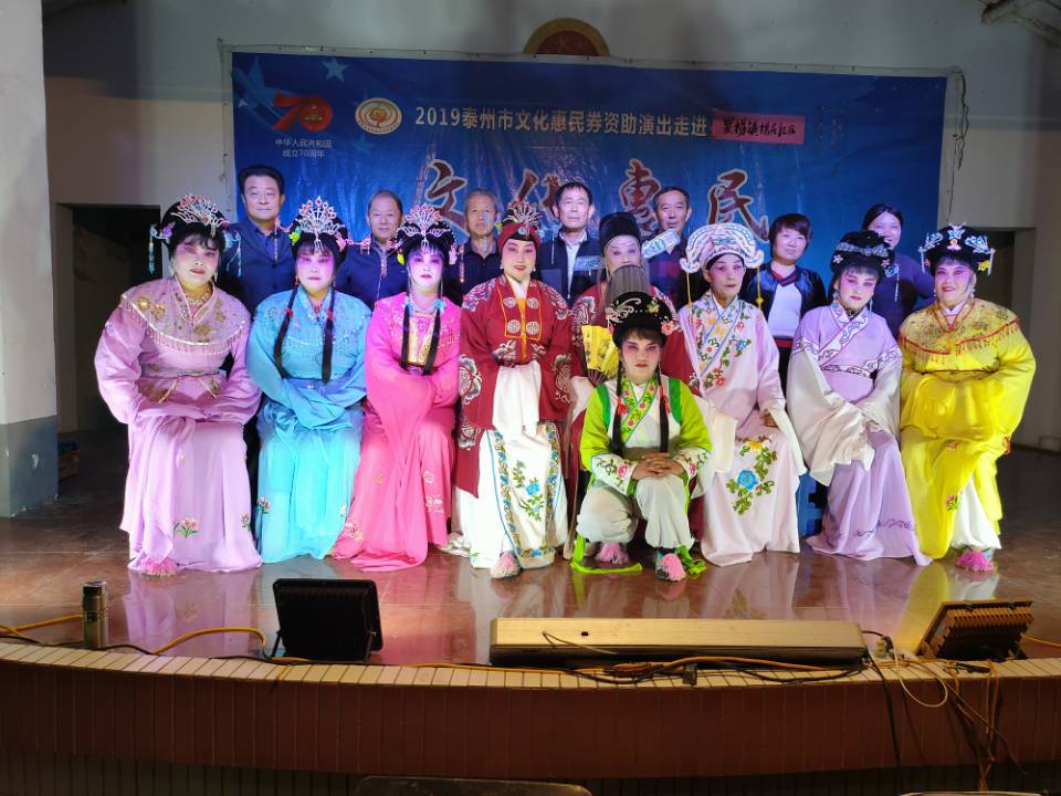 合影.jpg